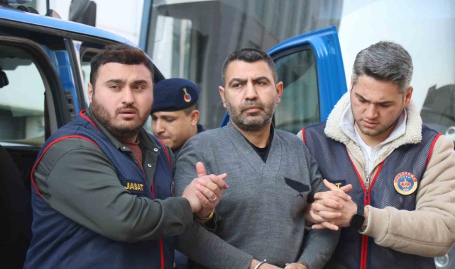 "MİT'çiyim, burada çalışmam gerekiyor" diyerek kendisini işe aldırdı, çok sayıda üst düzey kişiyi dolandırdı