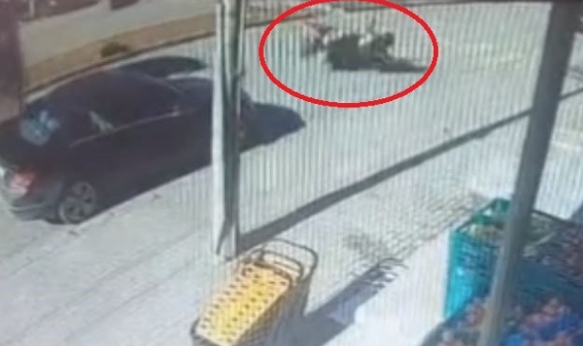 Motosiklet yayaya çarptı: 2 yaralı