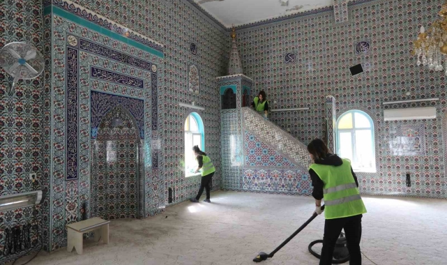Muğla Büyükşehir Belediyesi'nden camilerde bayram temizliği