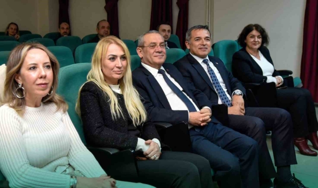 Muğla'da acil obstetrik bakım için sektörler arası işbirliği toplantısı gerçekleştirildi