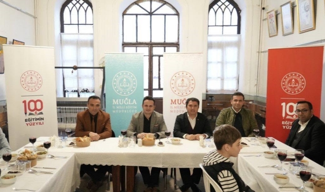 Muğla'da milli eğitim ailesi iftar programında buluştu