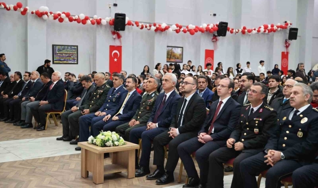 Muş'ta Çanakkale Zaferi ve şehitler anıldı