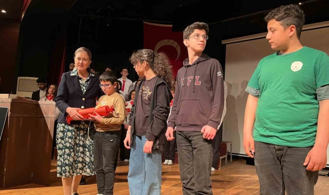 Nazilli'de İstiklal Marşı'nın kabulü törenle kutlandı