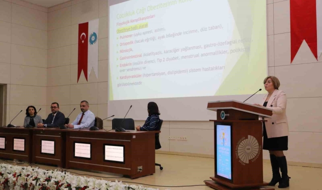 Niğde'de Dünya Obezite Günü Paneli düzenlendi