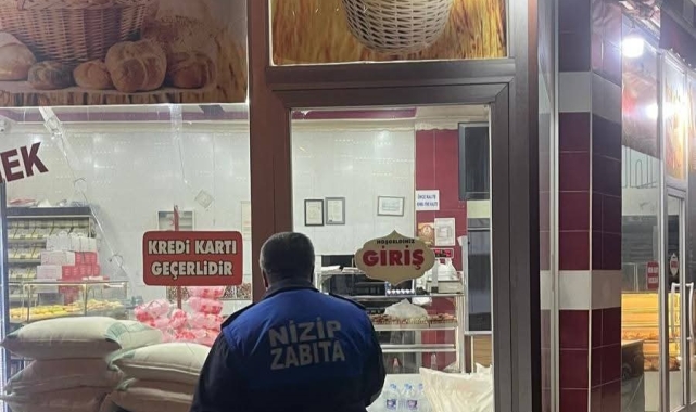 Nizip'te zabıta ekiplerinden iftar ve sahur öncesi fırın denetimi
