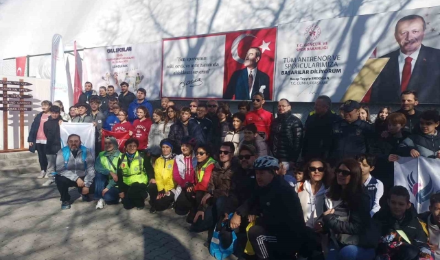 Okul sporları tenis yıldızlar grup maçları Çaycuma'da başladı