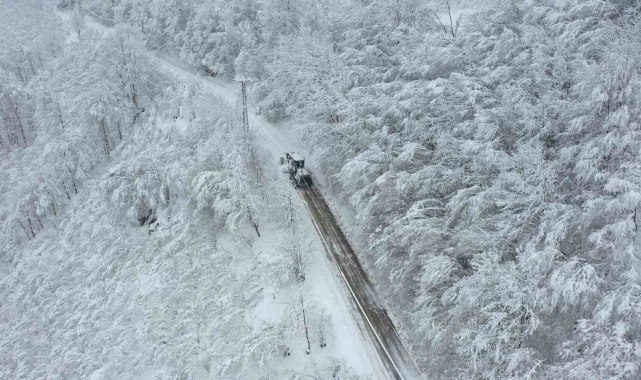 Ordu'nun kırsalında karla mücadele: Bir günde 791 kilometre yol açıldı
