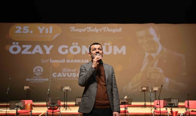 Özay Gönlüm, vefatının 25. yılında Denizli'de anıldı