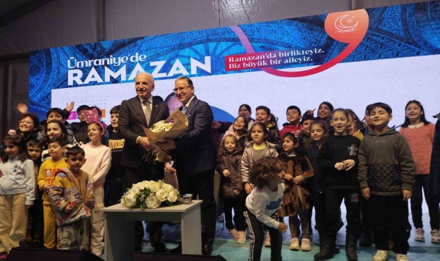 Prof. Dr. Mustafa Karataş, Ümraniyeliler ile Ramazan etkinliğinde buluştu