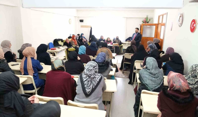Ramazan ayında Kur'an kurslarına katılım arttı