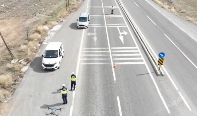 Ramazan Bayramı'nda trafik güvenliği için dron destekli denetimler arttı