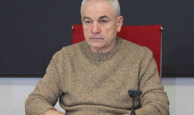 Rıza Çalımbay: "Amacımız takımımızı ligde tutmak"