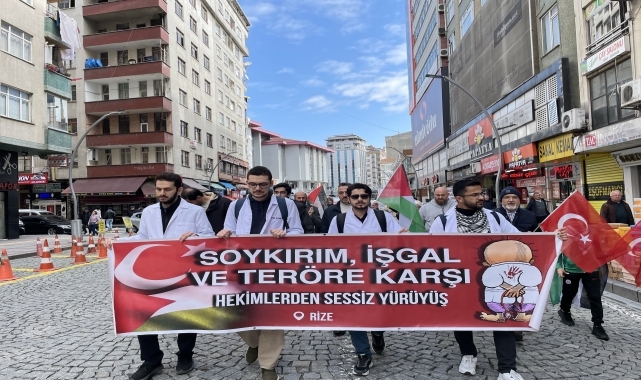 Rize'de sağlık çalışanları İsrail'in Gazze'ye saldırılarını protesto etti