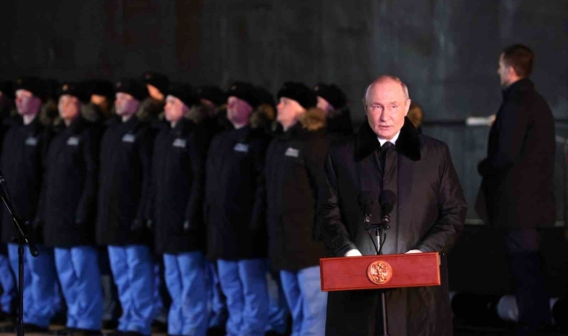 Rusya'da Perm nükleer denizaltısı Putin'in talimatıyla suya indirildi