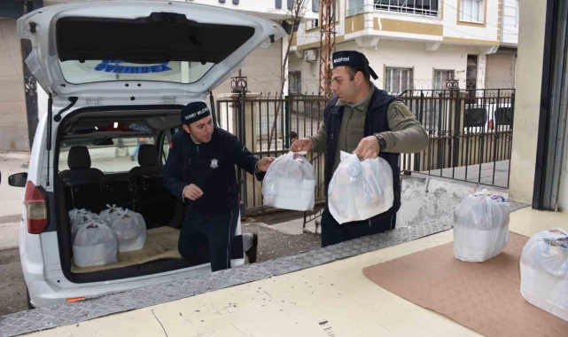 Şahinbey Belediyesi'nden 100 bin kişiye yemek hizmeti