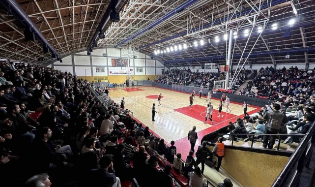 Sakarya Büyükşehir Basket için Play-Off serisinde durum eşitlendi