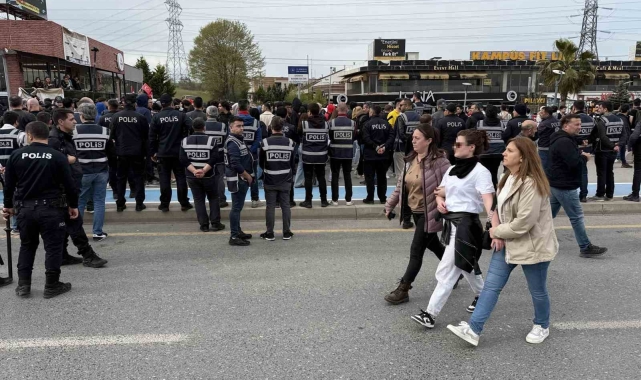 Sakarya'da izinsiz gösteride gözaltına alınanlar serbest bırakıldı