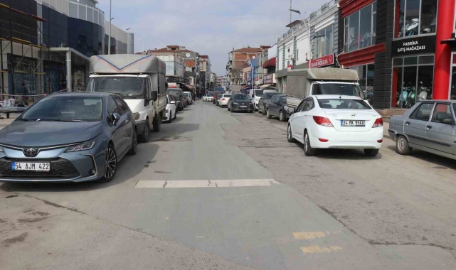 Sakarya'da Ramazan'ın ilk gününde sokaklar kısmen boş kaldı