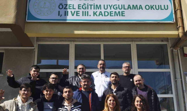 Salihli Beşiktaşlılar Derneği, özel çocukları unutmadı