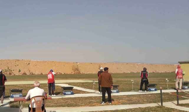 Salihli'de Bahar Kupası sahiplerini buldu