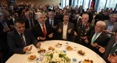Samsun protokolü bayramlaştı