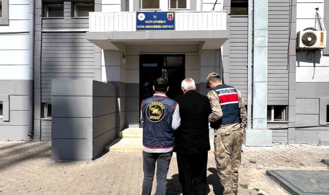 Şanlıurfa'da hapis cezası bulunan 2 firari yakalandı