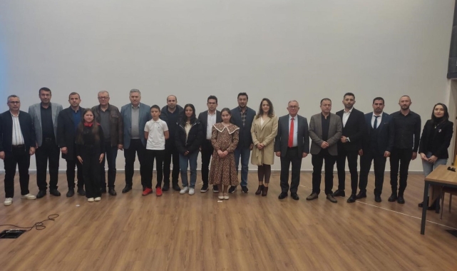 Sarıgöl&#039;de Mehmet Akif Ersoy şiir okuma yarışması yapıldı