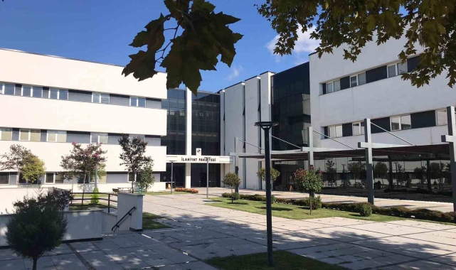 SAÜ İlahiyat Fakültesi uluslararası başarısını sürdürüyor