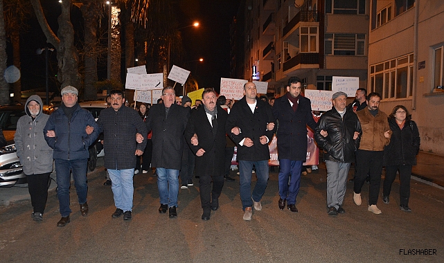 Sinop’ta İmamoğlu'na destek yürüyüşü