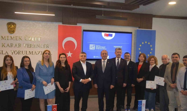 Sinop'ta "Etkili İletişim Becerileri Yöntemleri" eğitimi