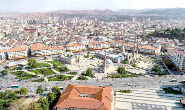 Sivas'ta kadın nüfusu erkekleri geçti