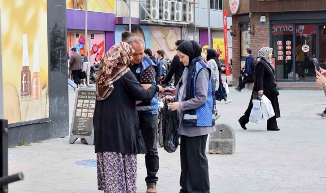 Sokakta duygu sömüren dilencilere Zabıta engeli