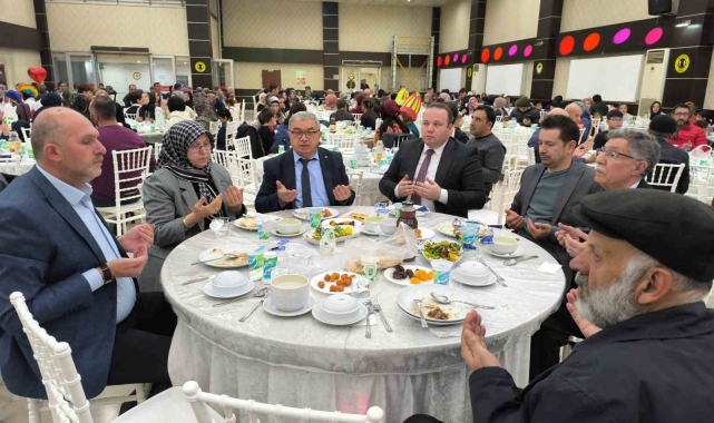 Şuhut'ta yetim çocuk ve ailelerine yardım kampanyası