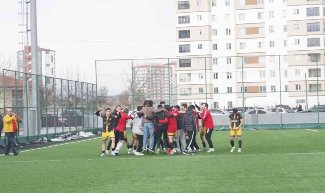 Talas Anayurtspor Play-Off şampiyonu