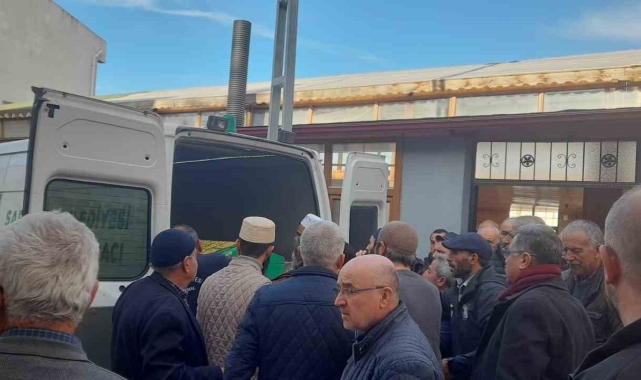 Tanju öğretmen son yolculuğuna uğurlandı