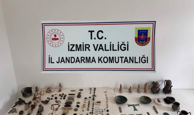 Tarihi eserleri 2 milyon liraya satacaktı, jandarmaya yakalandı