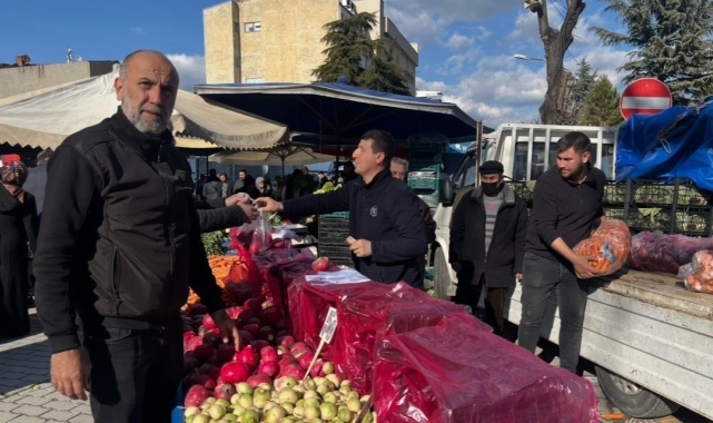 Tavşanlı'da pazarcılardan Ramazan ayında taze ürün