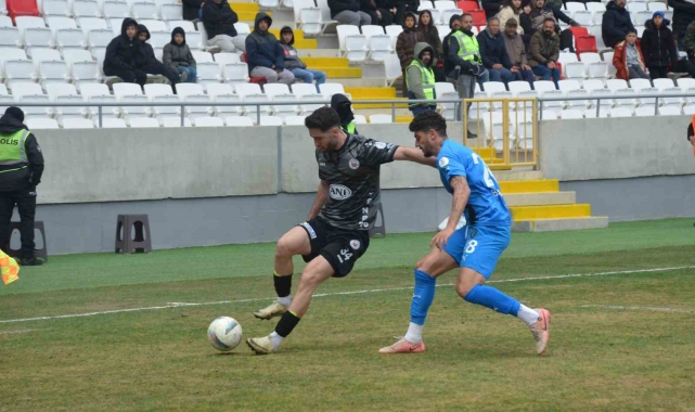 TFF 2. Lig: Karaman FK: 1 - Karacabey Belediyespor: 1