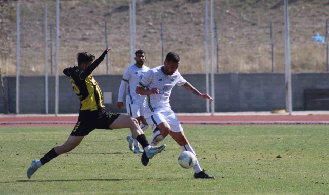 TFF 3. Lig: 1922 Konyaspor: 0 - Bayburt Özel İdarespor: 0