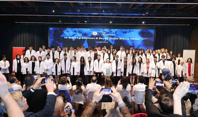 Tıp öğrencilerinin 'beyaz önlük' heyecanı
