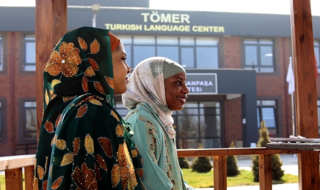 TOGÜ TÖMER, Türkçeyi ve Anadolu kültürünü sınırların ötesine taşıyor