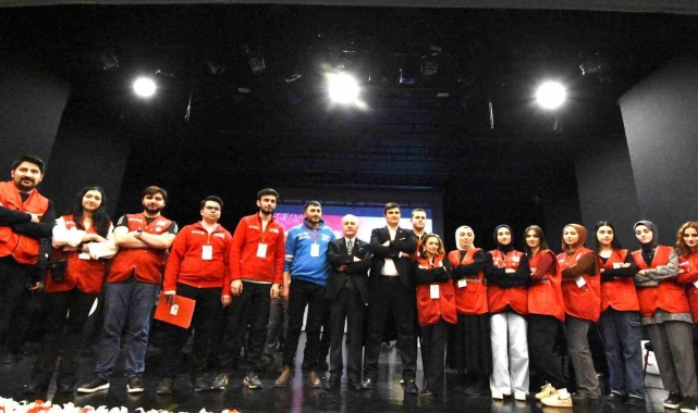 Türk Kızılay Erzurum Şubesi'nde Akgüloğlu dönemi