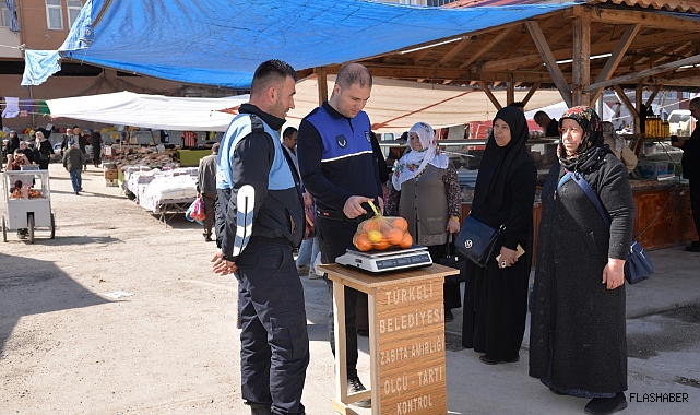 Türkeli’de pazar yerinde tartı kontrol noktası kuruldu