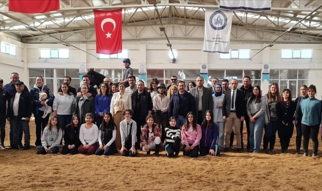 Türkiye Binicilik Federasyonu Lisans Sınavı ESOGÜ'de gerçekleştirildi