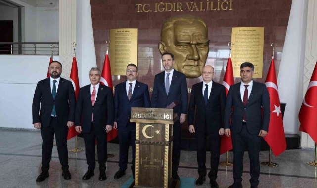 Türkiye ve Azerbaycan Enerji Bakanları Iğdır'da