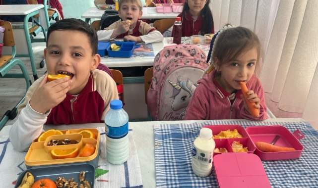 Türkiye'nin en kapsamlı sağlıklı beslenme ve hareketli yaşam projesi Bursa'da hayata geçiyor