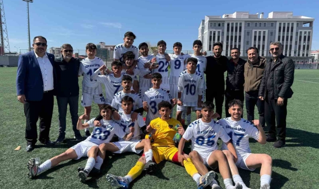 U-18 Futbol Yerel Ligi Van İl Şampiyonu Büyükşehir Belediyespor oldu