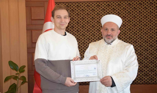 Ukraynalı Iastremskyi İslam'ı seçip "Furkan" ismini aldı