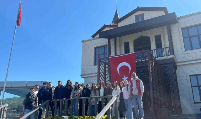 Üniversite öğrencileri tarihe yolculuk yaptı