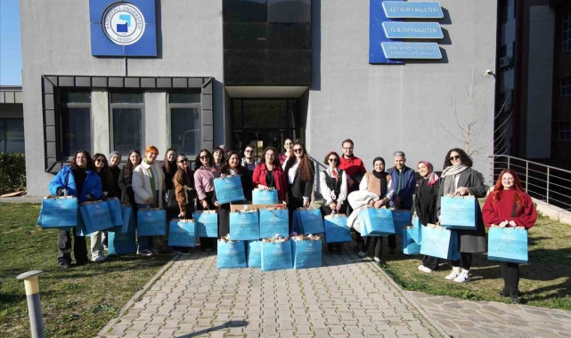 Üniversiteli gençler önce gönülleri sonra dizleri ısıttı